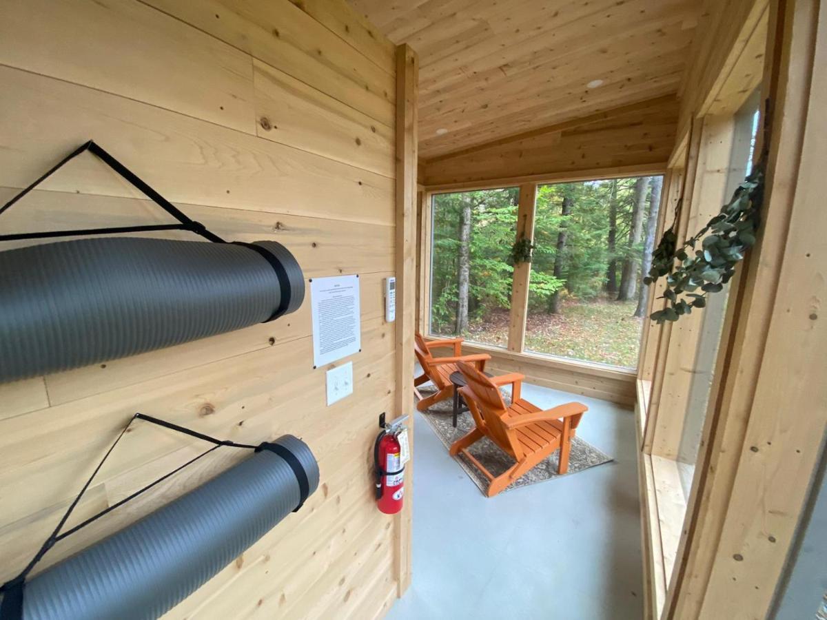 Vermont Mirror House Villa Guilford Exterior foto